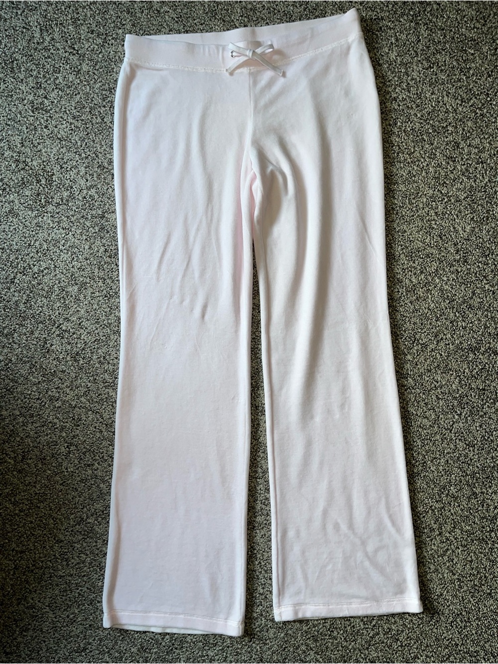 Juicy Couture Pale Pink Women’s Lounge Pants with Drawstring Tie.